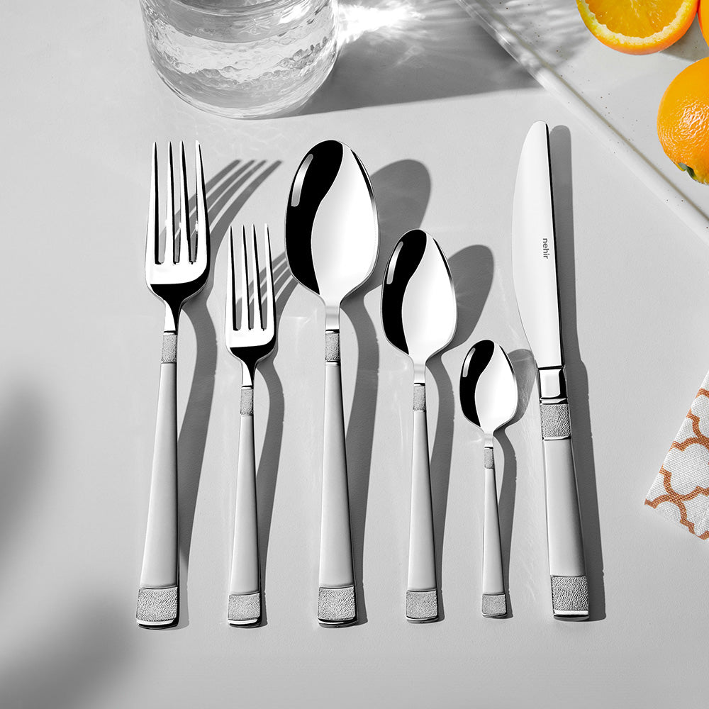 DILA SANDBLAST - 89 PIECE - 12 PERSON - BOXED CUTLERY SET