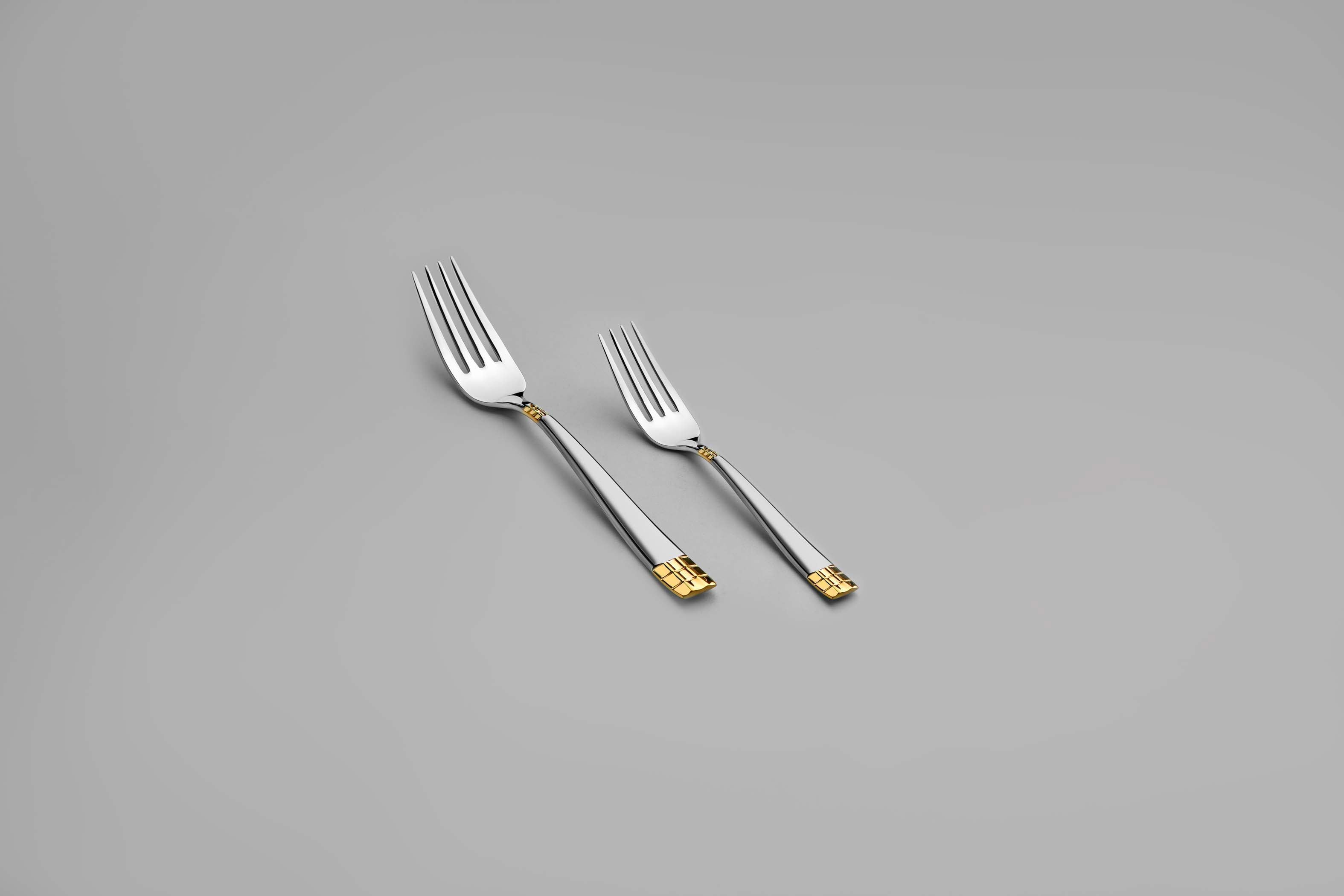 DIDIM GOLD+SANDBLAST - 89 PIECE - 12 PERSON - BOXED CUTLERY SET