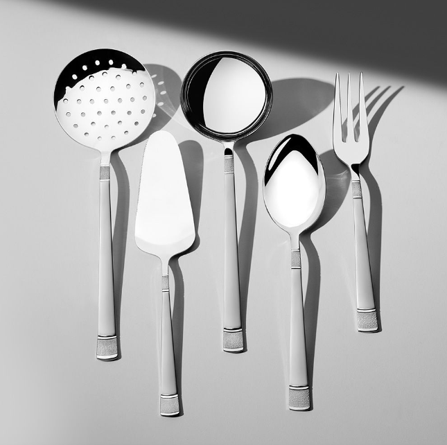 DILA SANDBLAST - 89 PIECE - 12 PERSON - BOXED CUTLERY SET