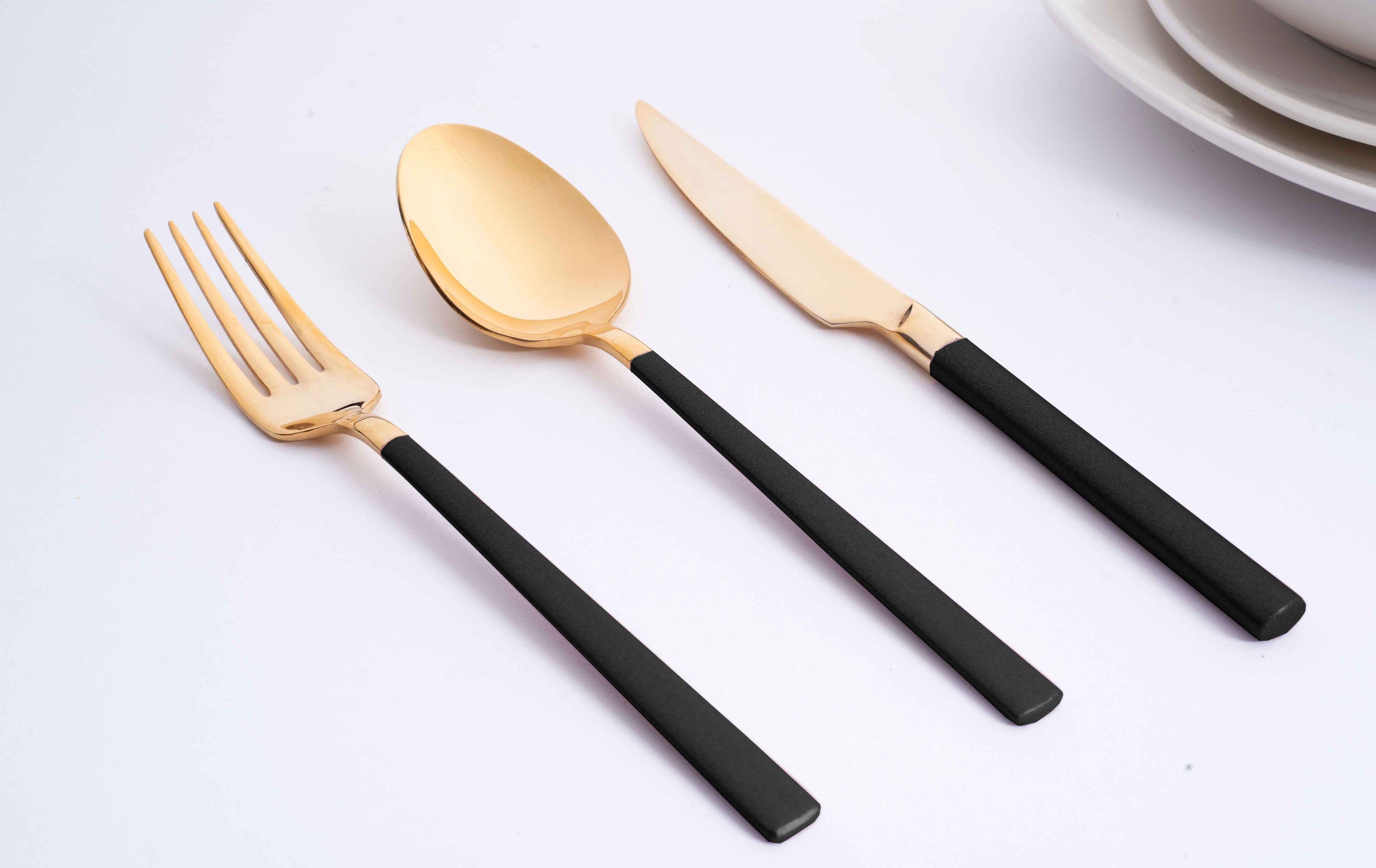 DALYAN - COLORS - Black + Gold - 12 Person - 89 Piece - Boxed Cutlery Set