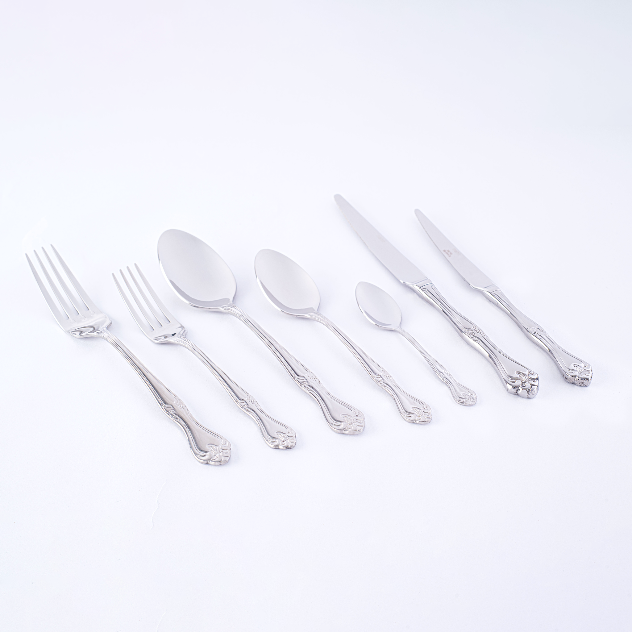 LALEZAR SANDBLAST - 89 PIECE - 12 PERSON - BOXED CUTLERY SET
